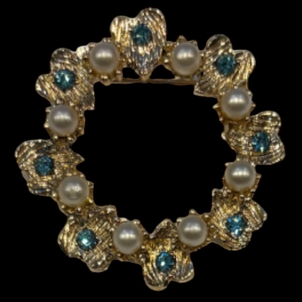 Vintage Eternity Brooch Gold Pearl Hearts Infinity Pin Circle of Happiness Love